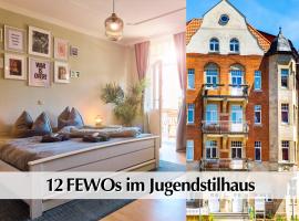 12 FEWOs im Jugendstilhaus mit Aufzug, Terrasse, Kingsize-Bett, Smart-TV, etc, Hotel in Erfurt