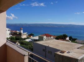 Apartment Complex in Duće - Omiš, hotel v destinaci Duće