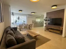 Ocean view - מול הים