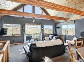 Silverheels Mountain Lodge w hot tub, hotel i Fairplay