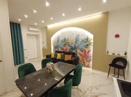 Luxury House Napoli Centro, hotel v Neapoli