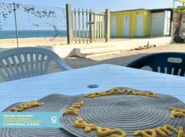 RS316 - Marcelli, bilocale in residence fronte mare pt