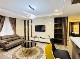 Lee apartment