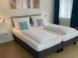 Pension Klein und Fein, hotel v destinaci Heimbach