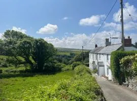 1 Rock Cottages