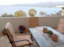 Perdika Bayview House, hotel de playa en Perdika