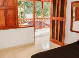 Hostal Casa Celeste, B&B in Palomino