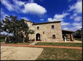 Masia Can Tibau, chal&eacute; alpino em Llagostera