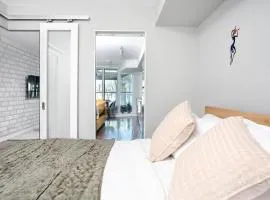 Walk to BMO Field- FIFA Fan Zone! Prime Location Condo