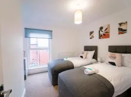 Wigan Town Centre Apartment, Self Check-In, Fast WiFi, Long Stays