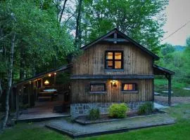 Le 14 Chalets Howard - Spa-Shower-Hammock-Bromont