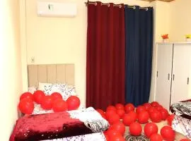 Hotel Rooms for rent Male only رجالة فقط مكان محترم