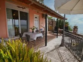 Verga Beachfront House Villa