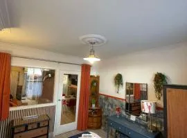 "The Nautical" Dog Friendly Seafront Apartment