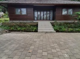 Tulang House Estate
