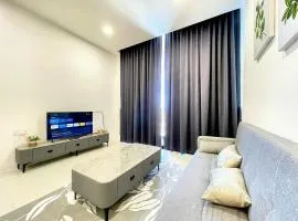 Podium 3Br 2Bth Cozy Apartment