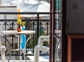 Marylee's studio Old town Rethymno standard studio Adults Only