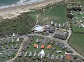 Coastal Lodge Retreat Child & Pet Friendly