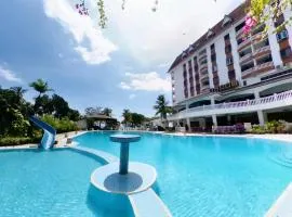 1-5pax Suite - FREE BBQ, Beach Front, Swimming Pool