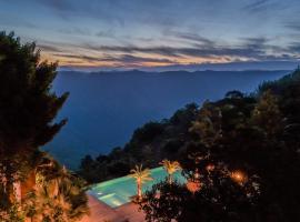 Silver Oak Resort Wayanad, allotjament amb cuina a Chithragiri