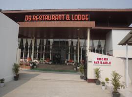 D9 Restaurant and Hotel – hotel w mieście Khetri