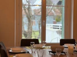 Le Repaire des Grands Moments, hotel s vířivkou v destinaci Vierzon