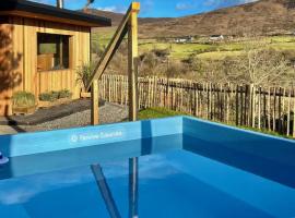 로스트레버에 위치한 호텔 Rostrevor Mountain Lodge - Glamping Pods - Revive Sauna & Hot Tubs