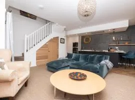Pass the Keys Fabulous 2 bedroom house in a central location