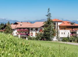 Hotel Peter, hotel a Monte San Pietro