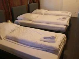 Hostel Sleep INN