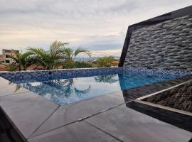 Casa navarro, hotel with pools in Tarapoto