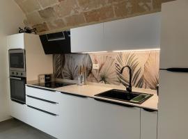 Don Ninì: Sava'da bir otel