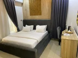 Domar Suites