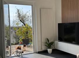 Casa Verenice, hotel en Riva di Solto