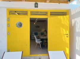 Boathouse Kimolos Rema
