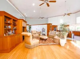 New Skagit Tulip Farm Estate 3 beds 2 baths