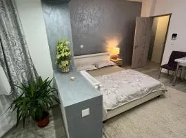 KUMA House - Cazare Modernă & Confortabilă - Free Parking