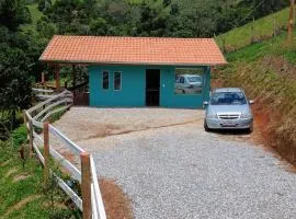 Chalé riacho sereno com hidromassagem e lareira a 20 minutos de Gonçalves -MG