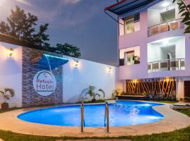 Refugio Hotel, hotel con estacionamiento en San Ram&oacute;n