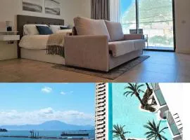 18th Floor Luxury Studio