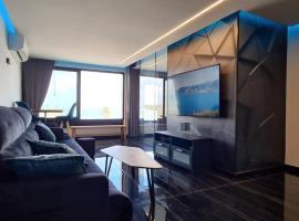 SEA VIEW HAIFA Suite on the beach, hotel in Haifa