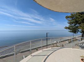 Compass hotel, hotel v destinaci Kobuleti