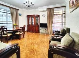 2 Bedroom Apartment on Byuzand street