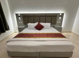 Zain Tabuk serviced Apts زين تبوك للشقق المخدومة اقتصادي, pet-friendly hotel in Tabuk