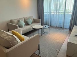 Century Bay Private Residences โรงแรมในบายันเลอปาส