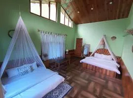BohOdyssey Hallan a Traditional Village Stay with Panoramic Mountain Views