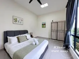 Impian Senibong Family suites 2min to Permas Golf Club By MWM