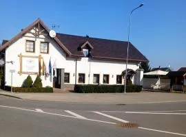 Svečių namai Alėjos Ąžuolas