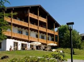Alpenvilla Berchtesgaden Hotel Garni, hotel di Berchtesgaden