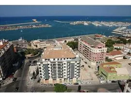 La Rosaleda, céntrico, con garaje y terraza exterior
